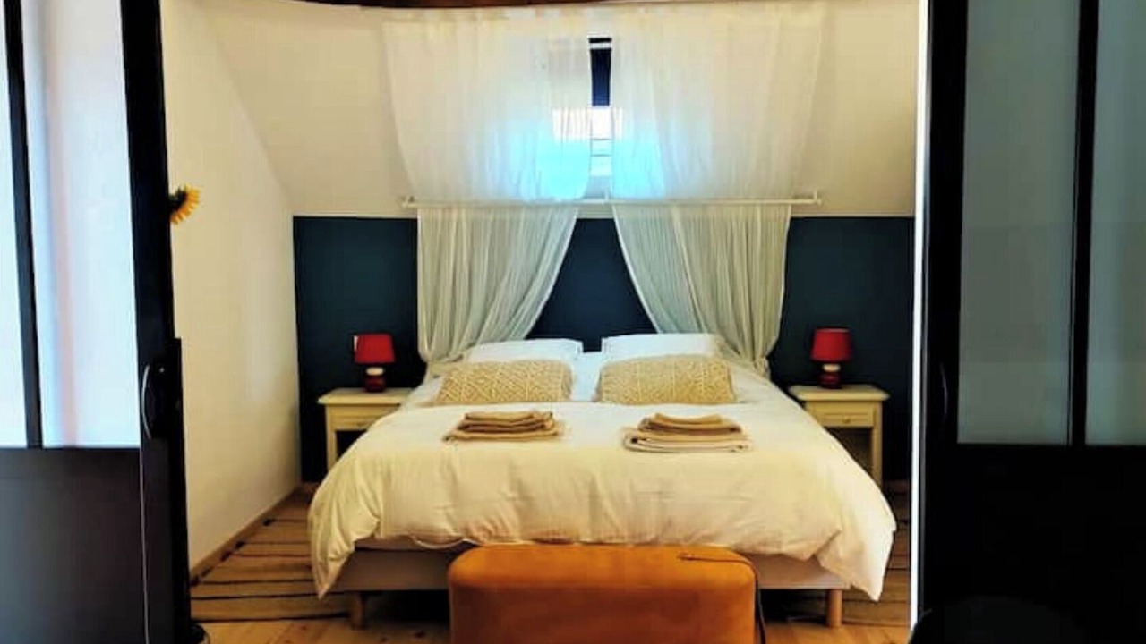 Photo of Bedroom in La Chapelle la Reine