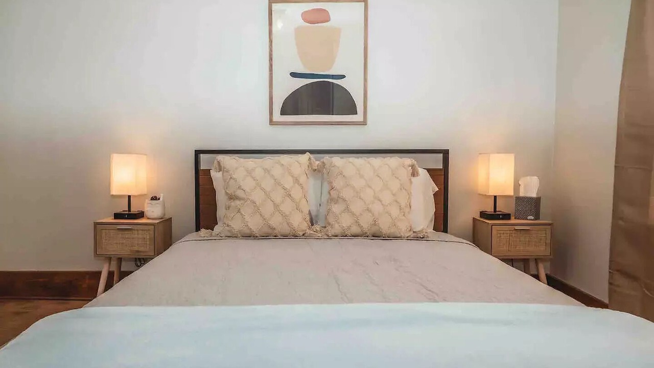 Photo of Bedroom in Town of Benton