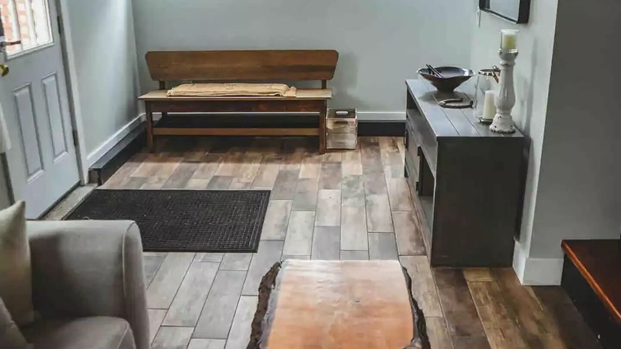 Photo of Livingroom in Town of Benton