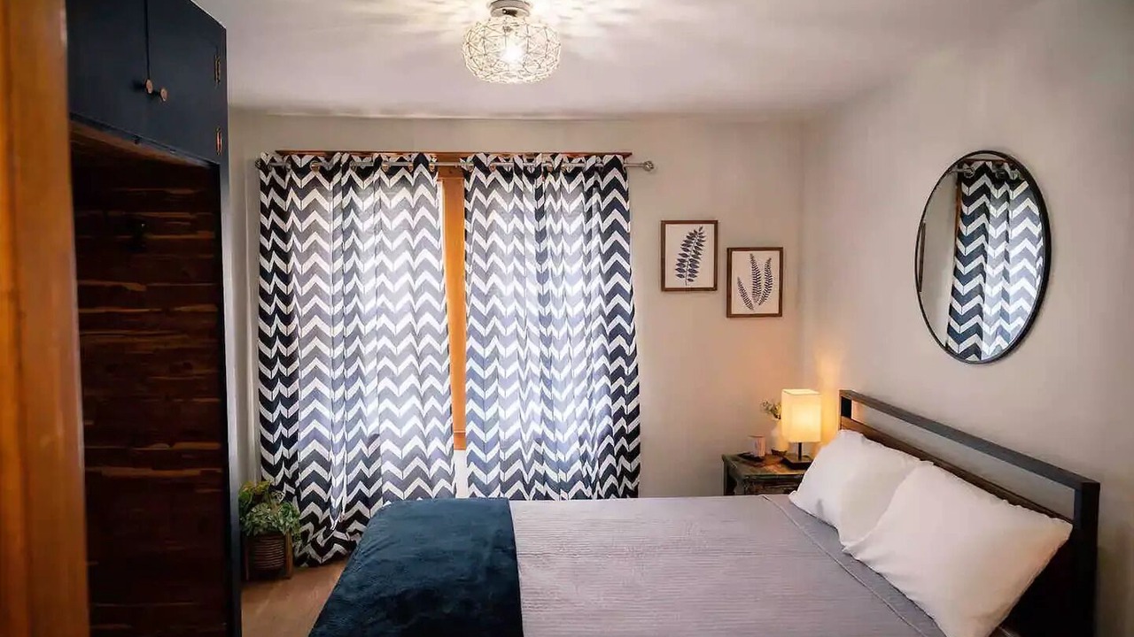 Photo of Bedroom in Town of Benton