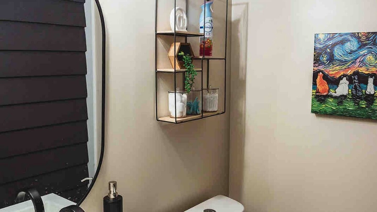 Photo of Bathroom in Town of Benton