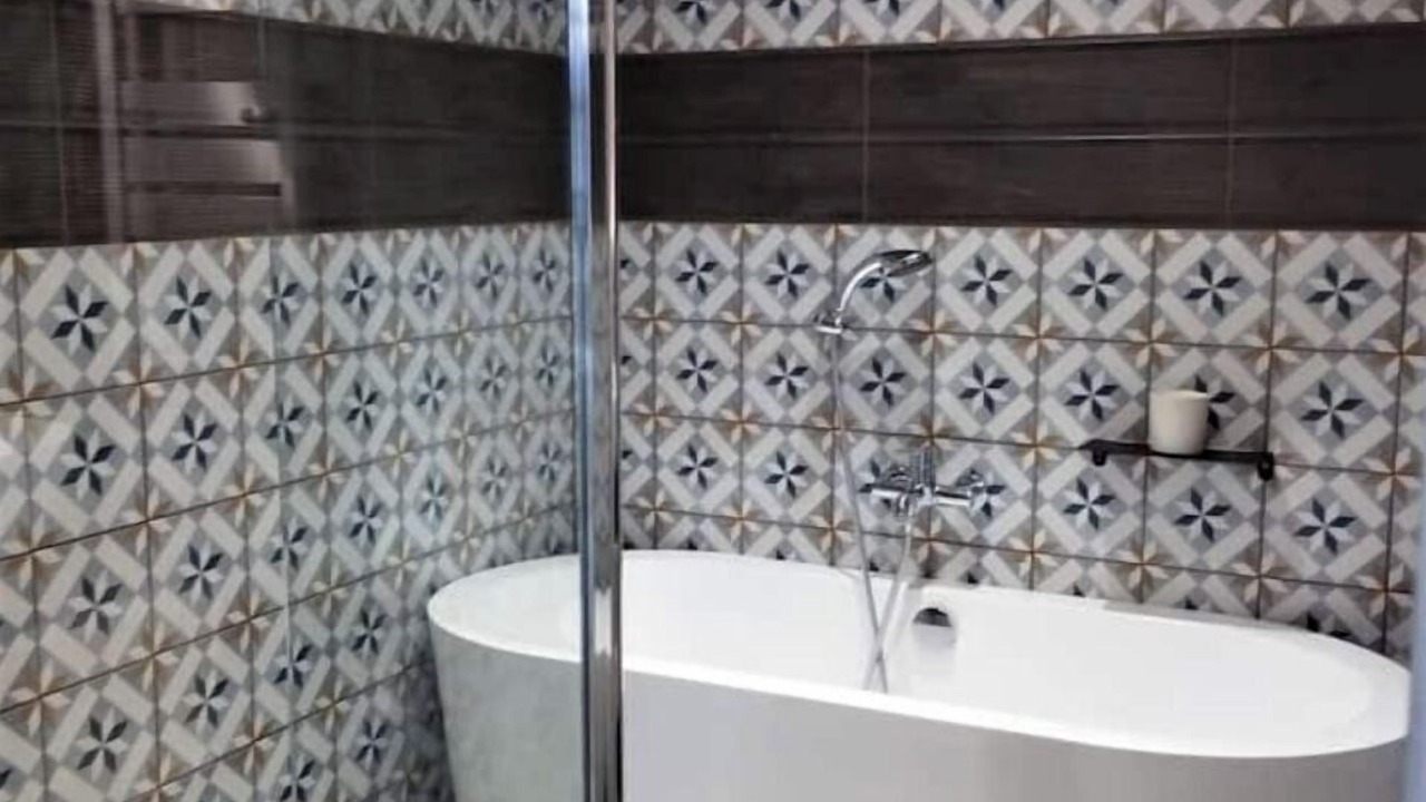 Photo of Bathroom in La Chapelle la Reine