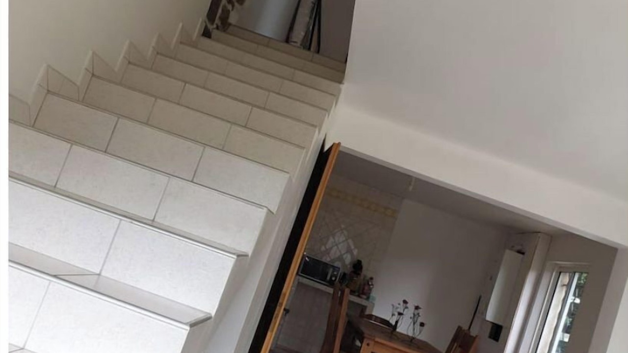 Photo of Others in Ales