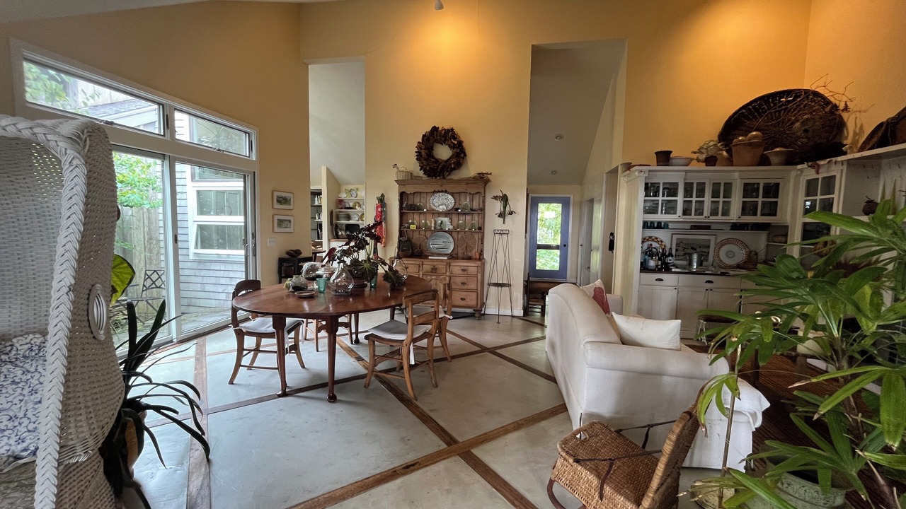 Photo of Others in Saunderstown