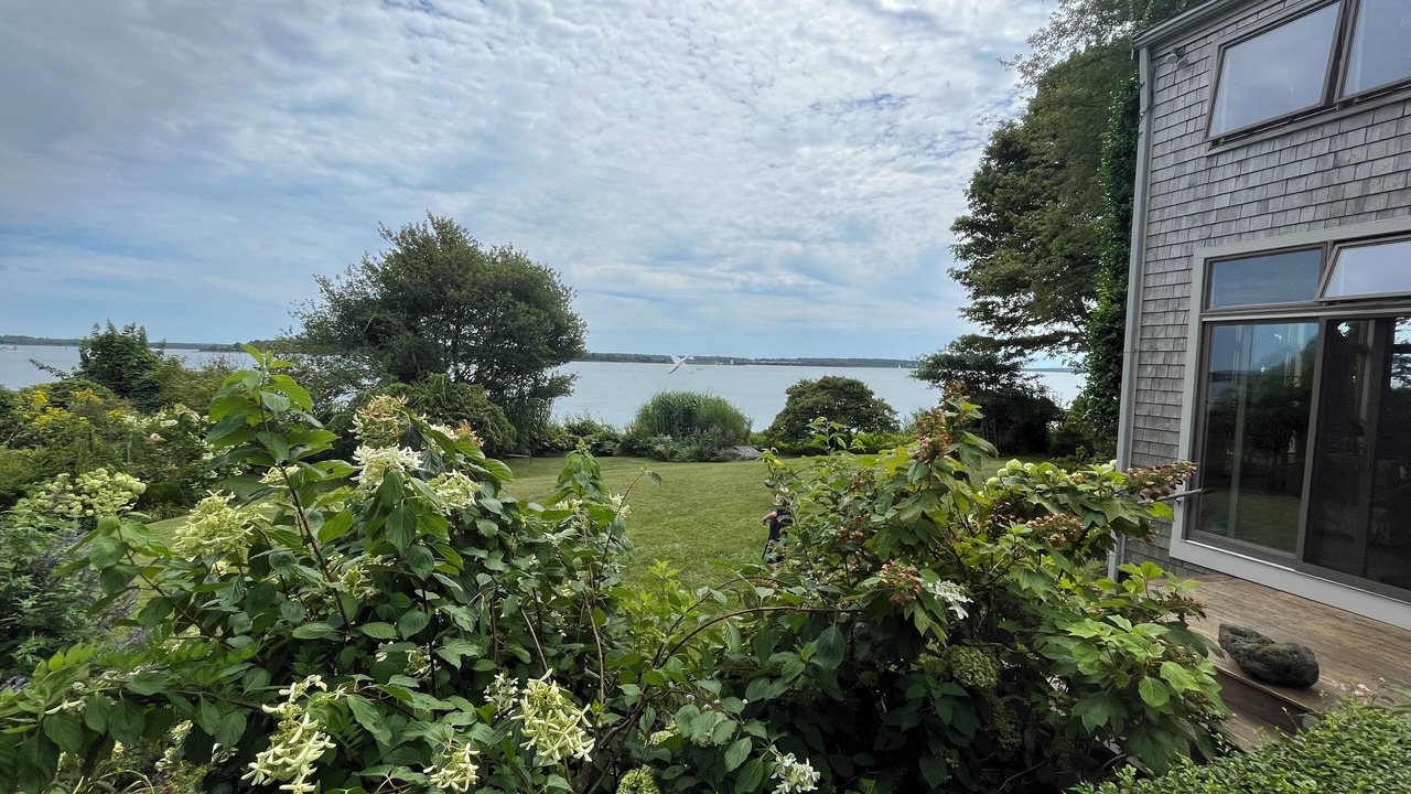 Photo of Outdoor in Saunderstown