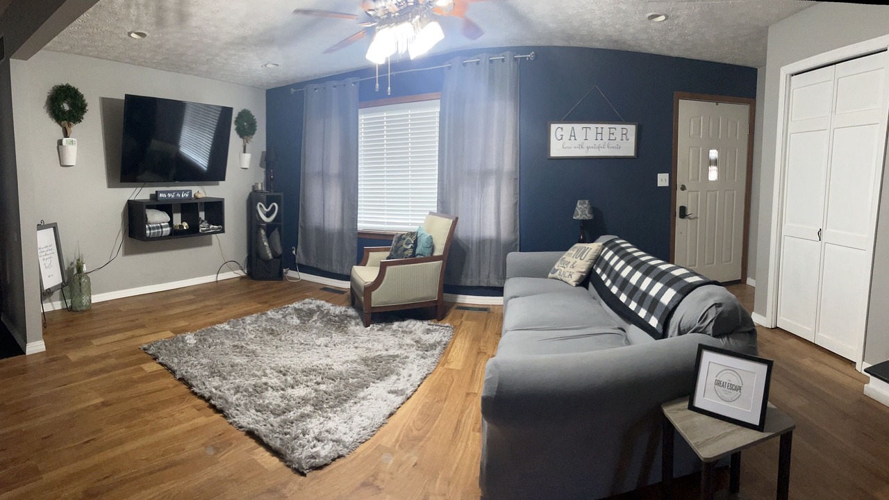 Photo of Livingroom in Lafayette