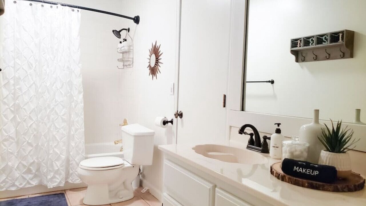 Photo of Bathroom in Hulbert