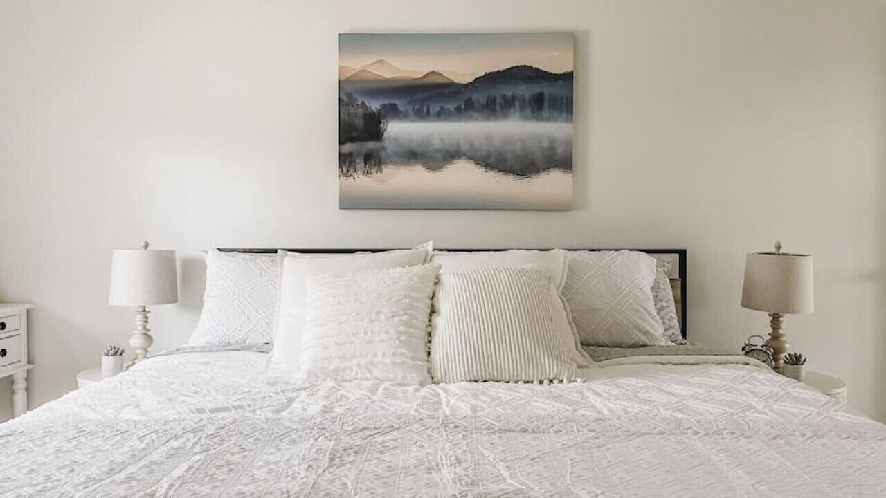 Photo of Bedroom in Hulbert