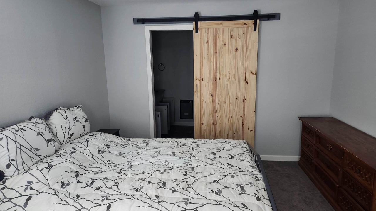 Photo of Bedroom in Blue Springs