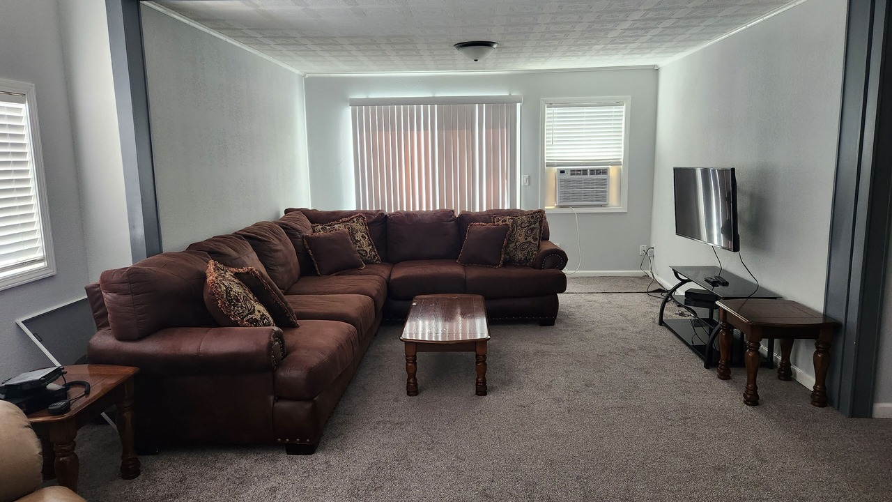 Photo of Livingroom in Blue Springs