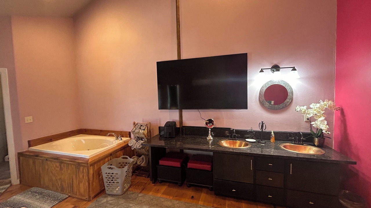Photo of Bedroom in Bisbee