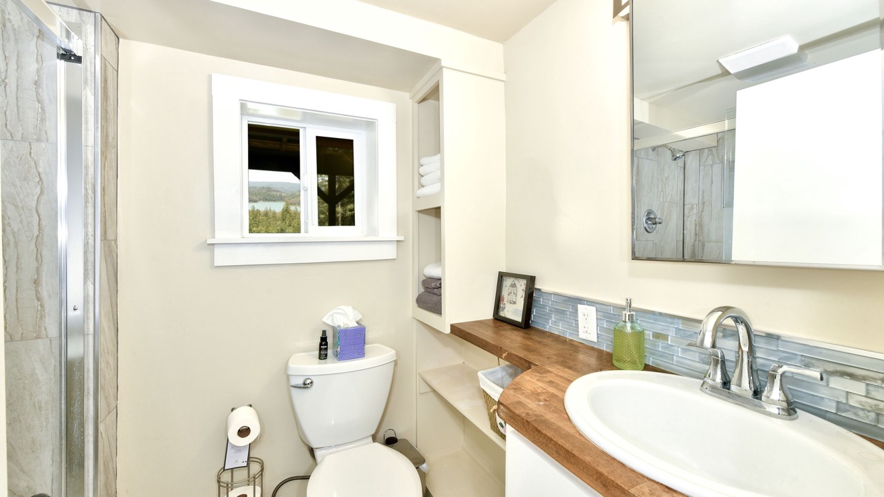 Photo of Bathroom in Colfax