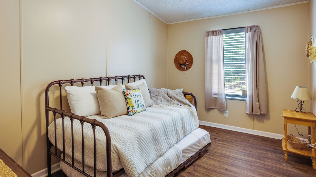Photo of Bedroom in Normangee
