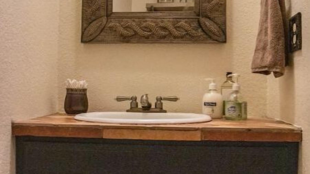 Photo of Bathroom in Huachuca City