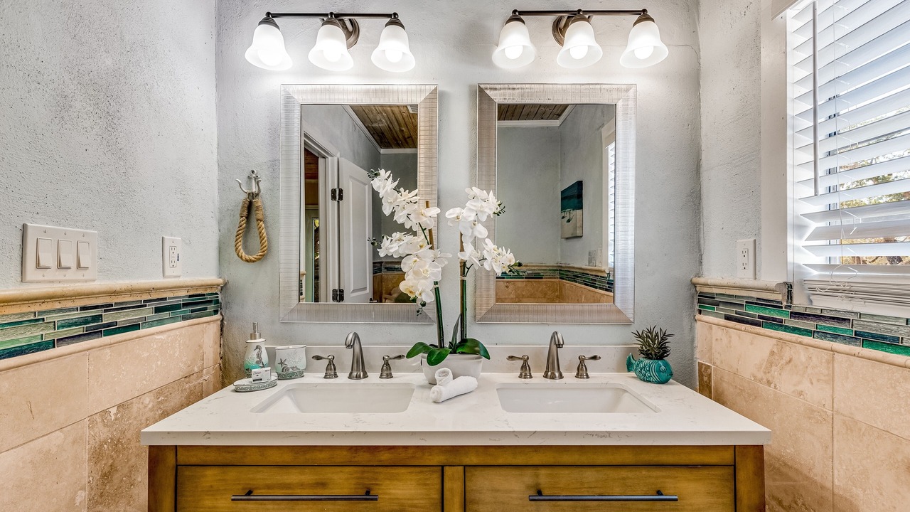Photo of Bathroom in Rocky Ridge