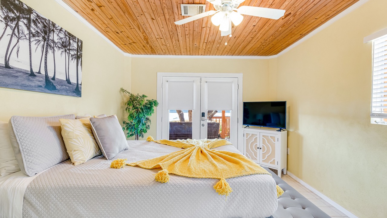 Photo of Bedroom in Rocky Ridge