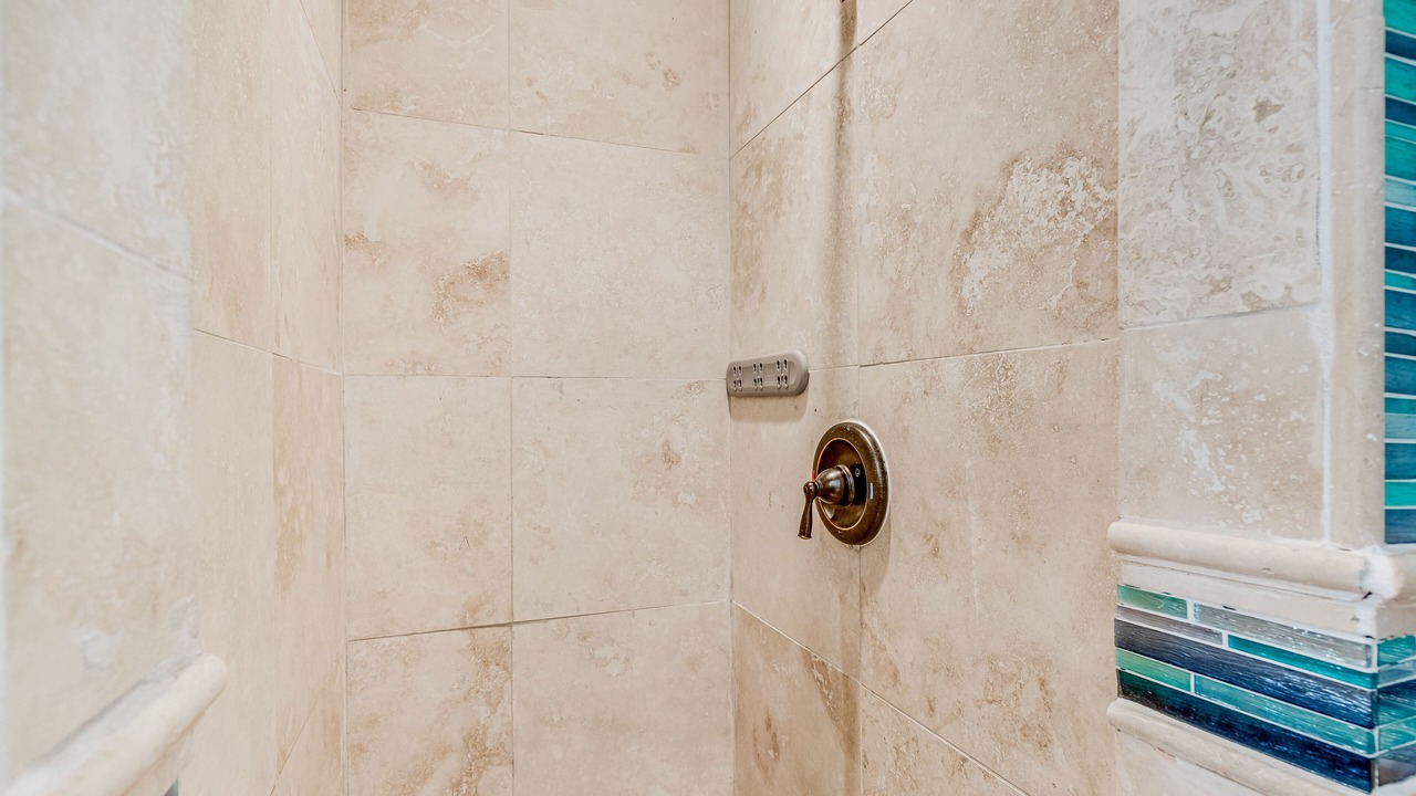 Photo of Bathroom in Rocky Ridge