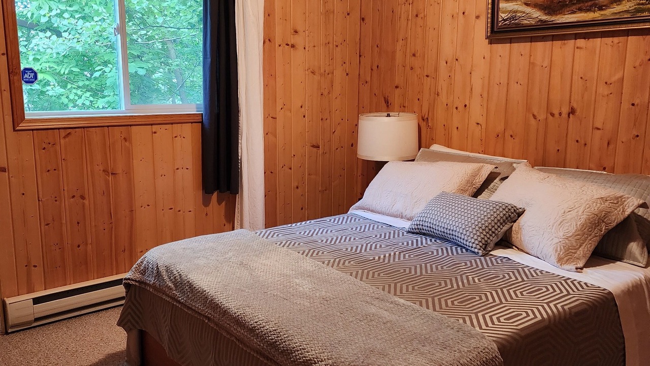 Photo of Bedroom in Beaconia