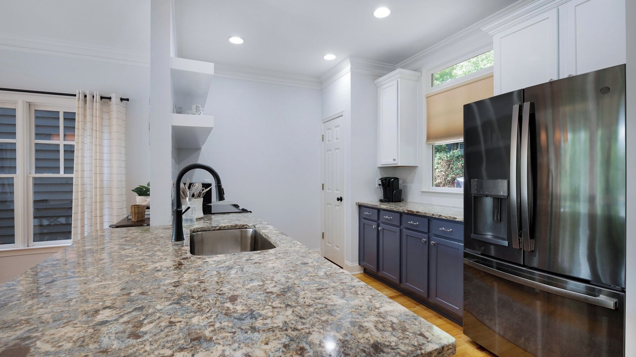 Photo of Kitchen in Big Canoe