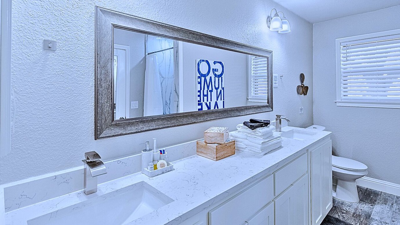 Photo of Bathroom in Little Elm