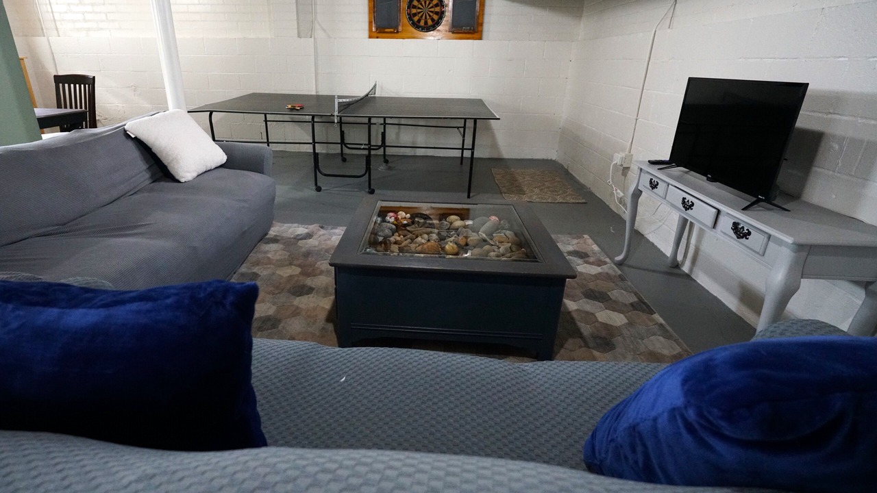 Photo of Livingroom in Elyria