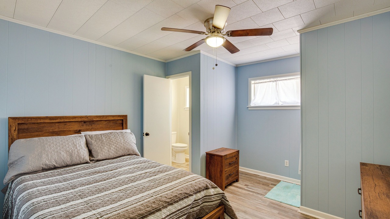 Photo of Bathroom in Overton