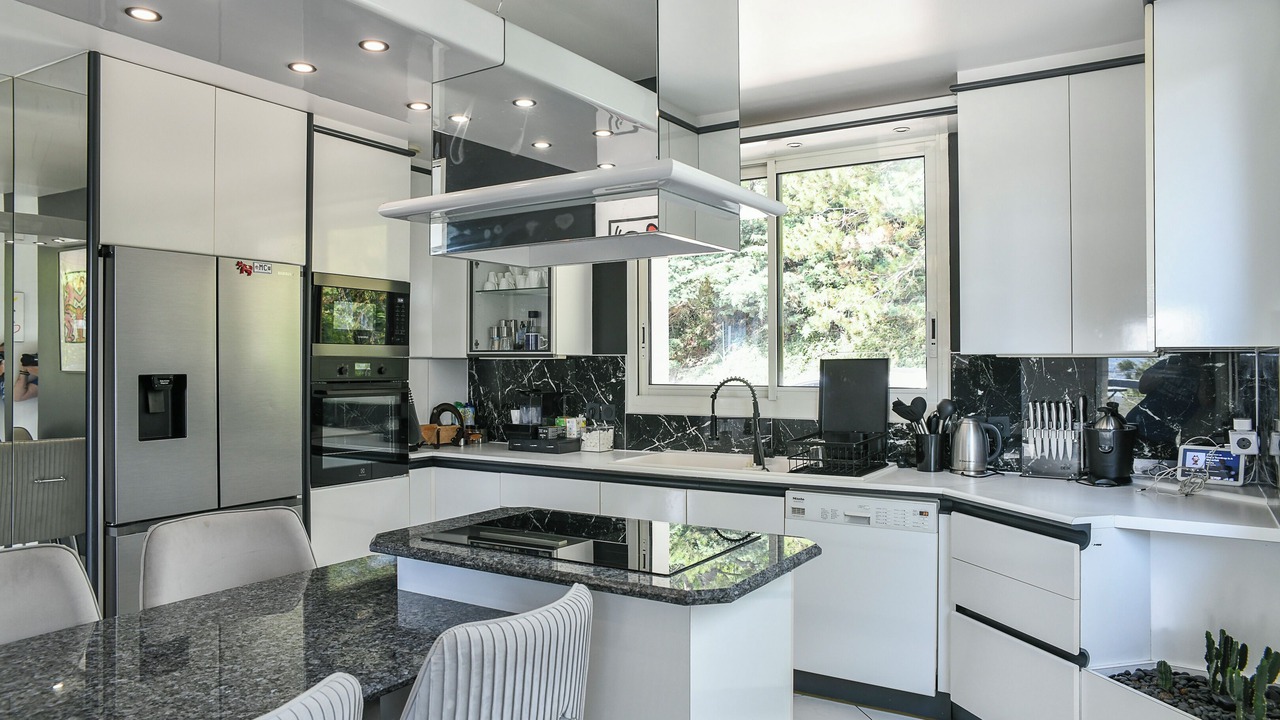 Photo of Kitchen in Lucinges