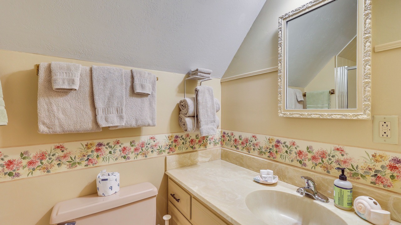 Photo of Bathroom in Holiday Island