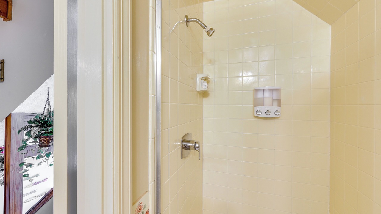 Photo of Bathroom in Holiday Island