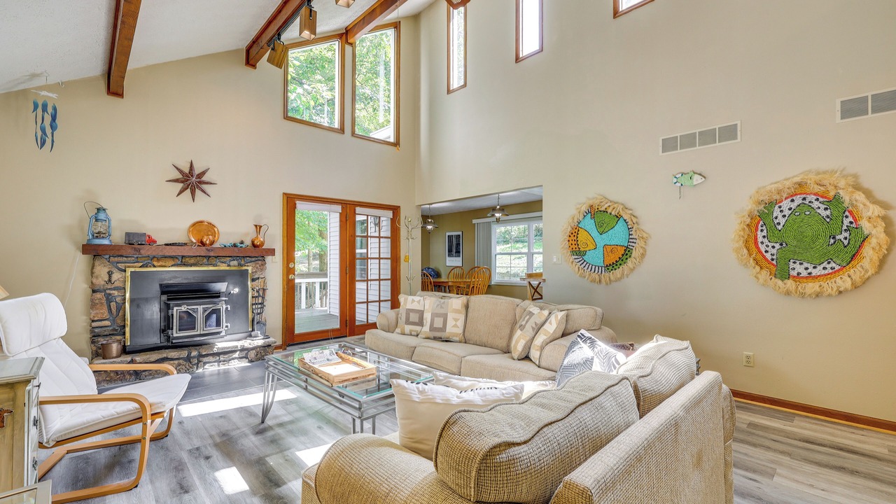Photo of Livingroom in Holiday Island