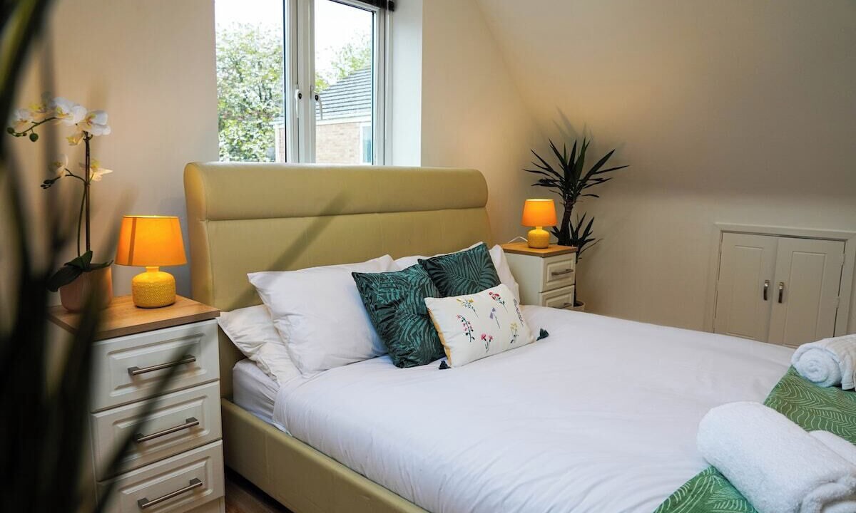 Photo of Bedroom in Headington