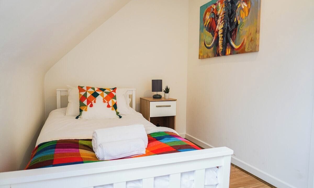 Photo of Bedroom in Headington