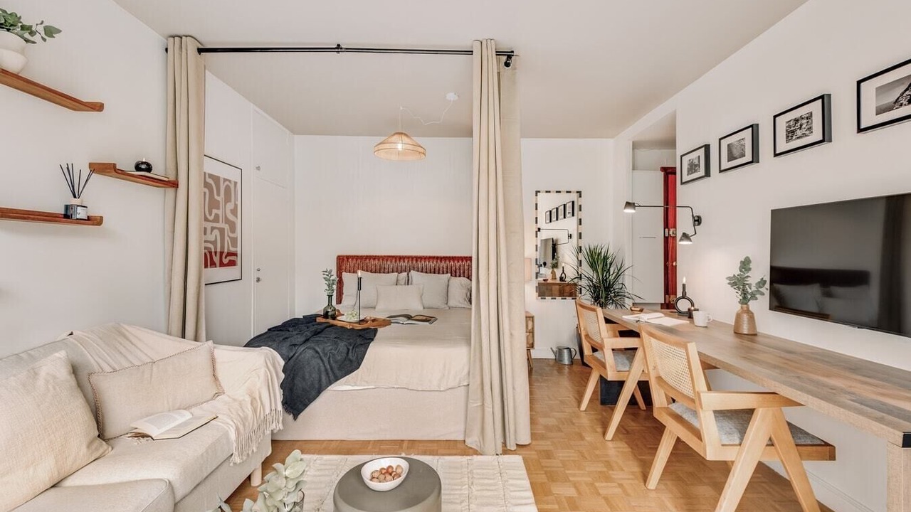 Photo of Livingroom in 16th Arrondissement