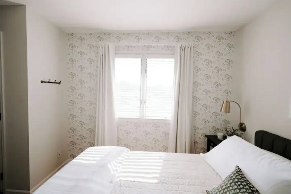 Photo of Bedroom in Ames