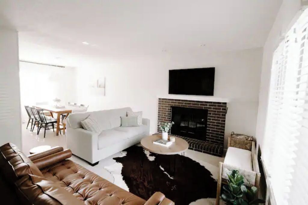 Photo of Livingroom in Ames