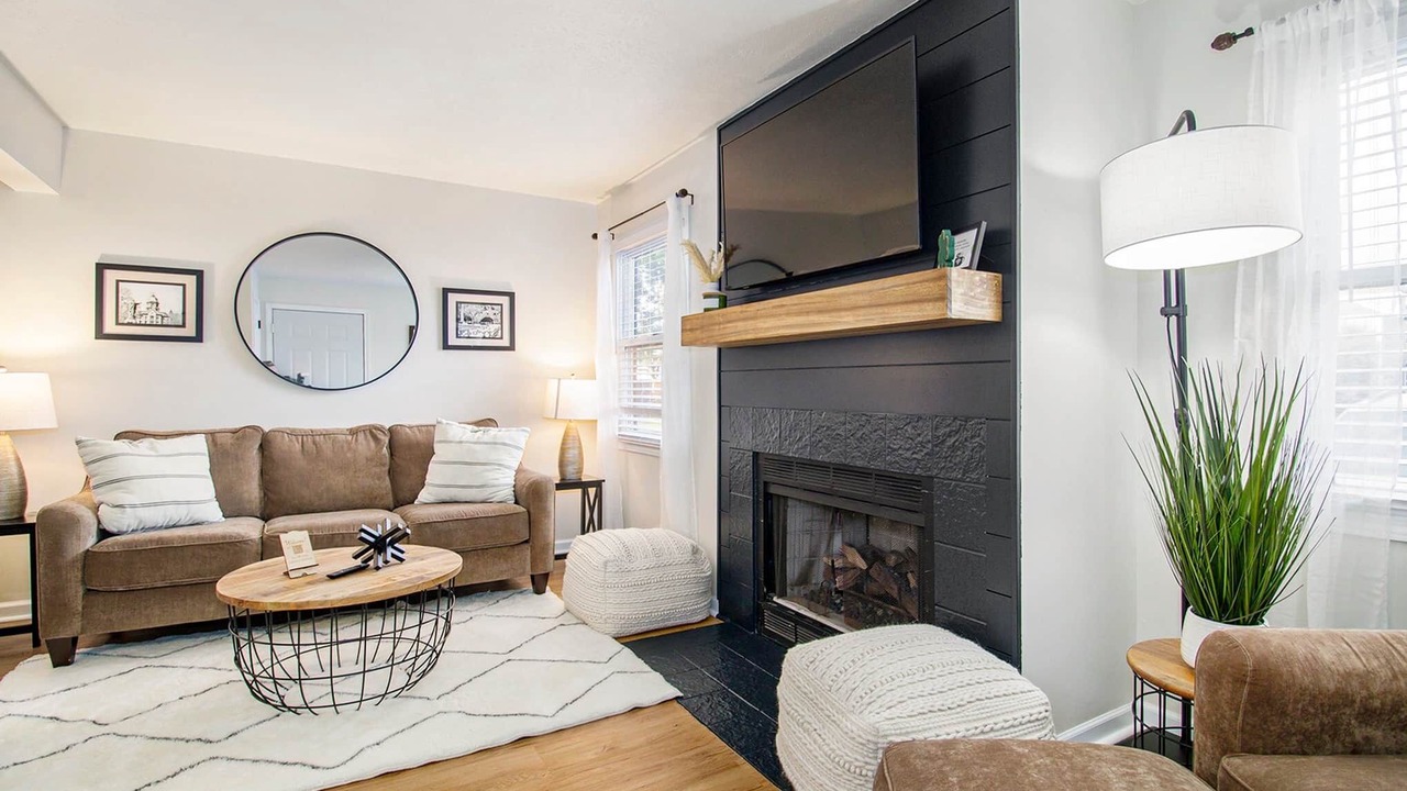 Photo of Livingroom in Notre Dame