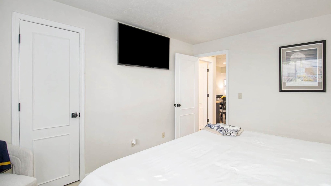 Photo of Bedroom in Notre Dame