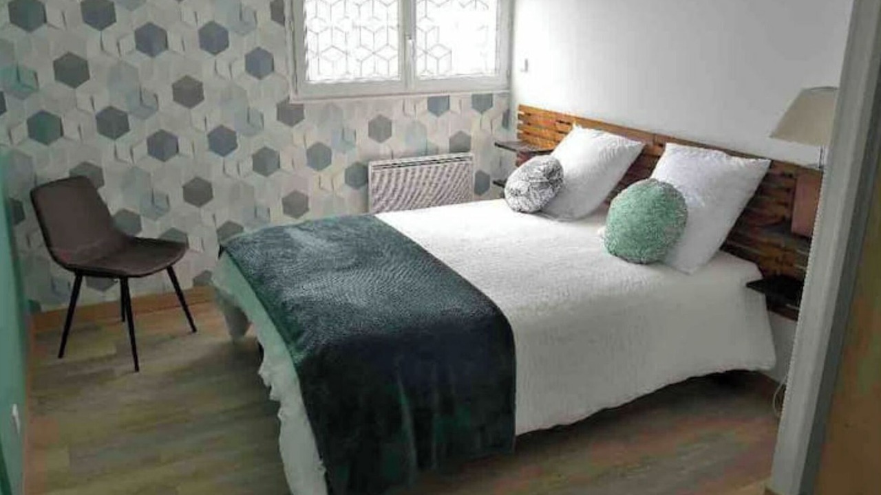 Photo of Bedroom in Verruyes