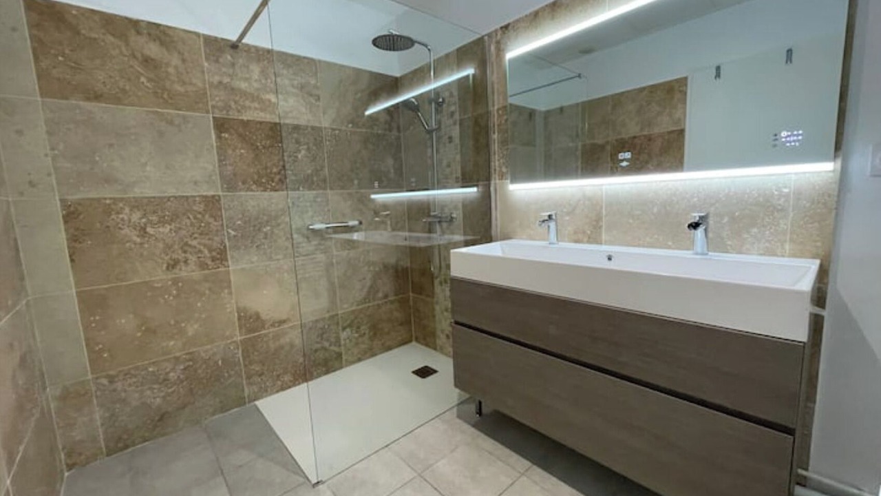 Photo of Bathroom in Verruyes