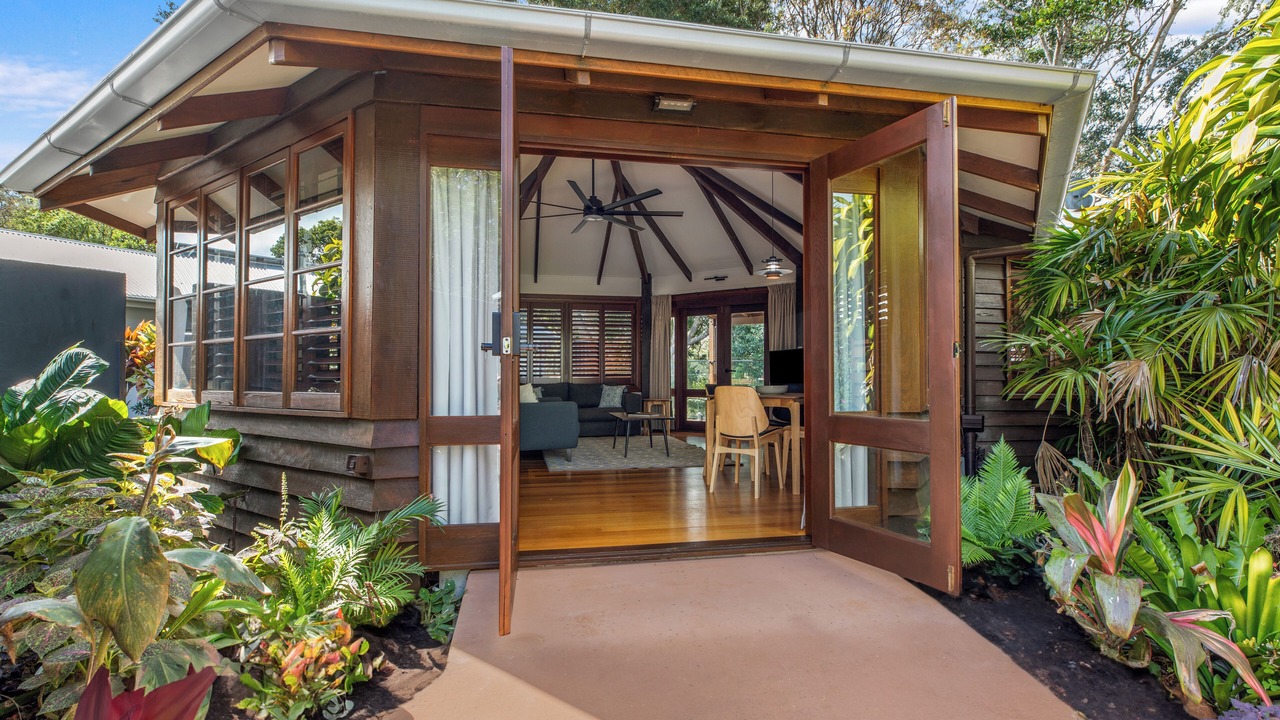 Photo of Livingroom in Balmoral Ridge