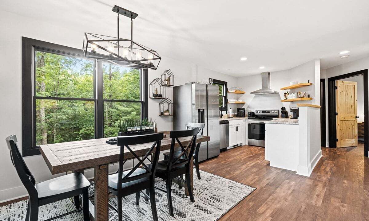 Photo of Kitchen in Hendersonville