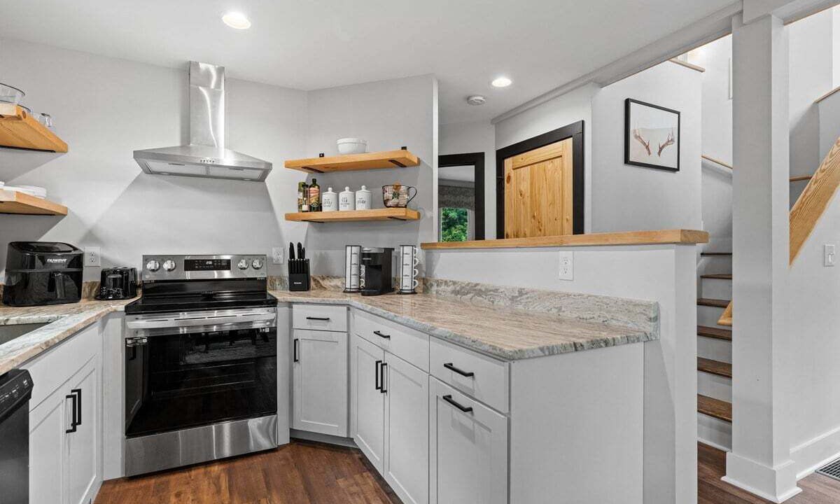Photo of Kitchen in Hendersonville
