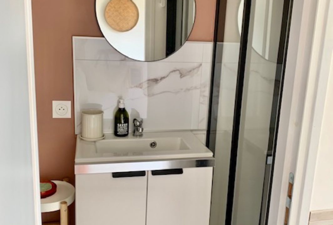 Photo of Others in La Rogere