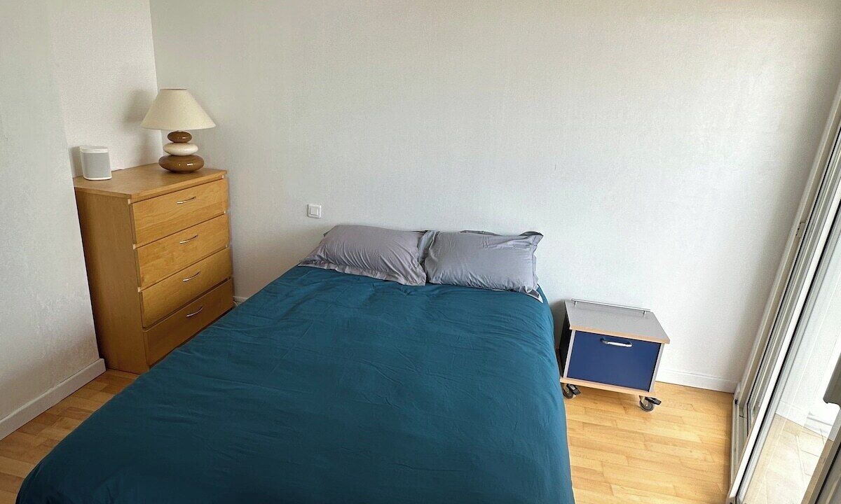 Photo of Bedroom in Saint-Nazaire