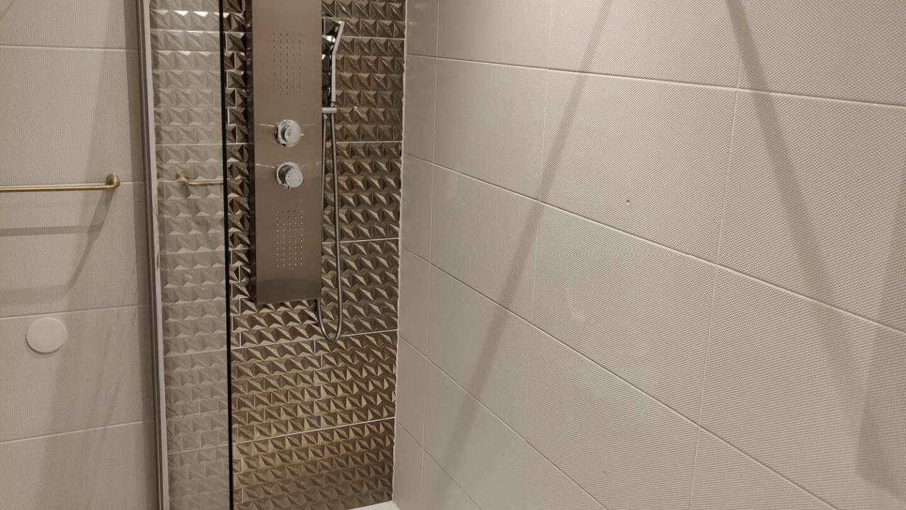 Photo of Bathroom in Moyrazes