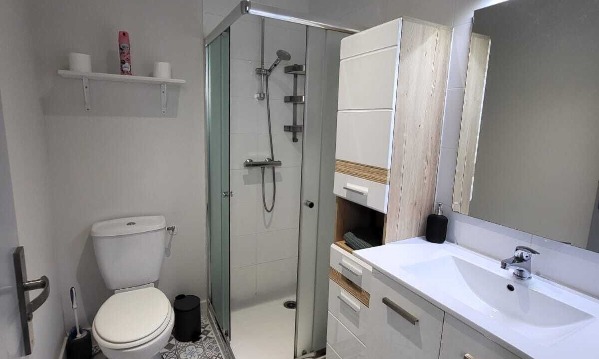 Photo of Bathroom in Centre Ville