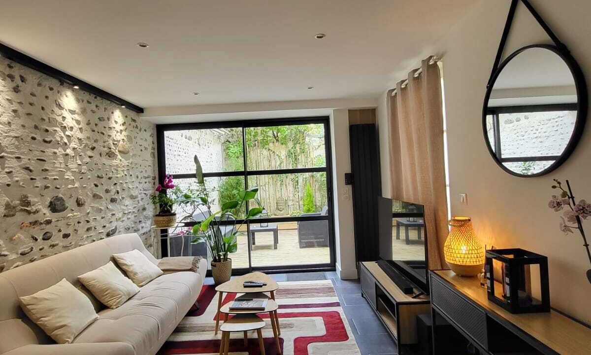 Photo of Livingroom in Centre Ville