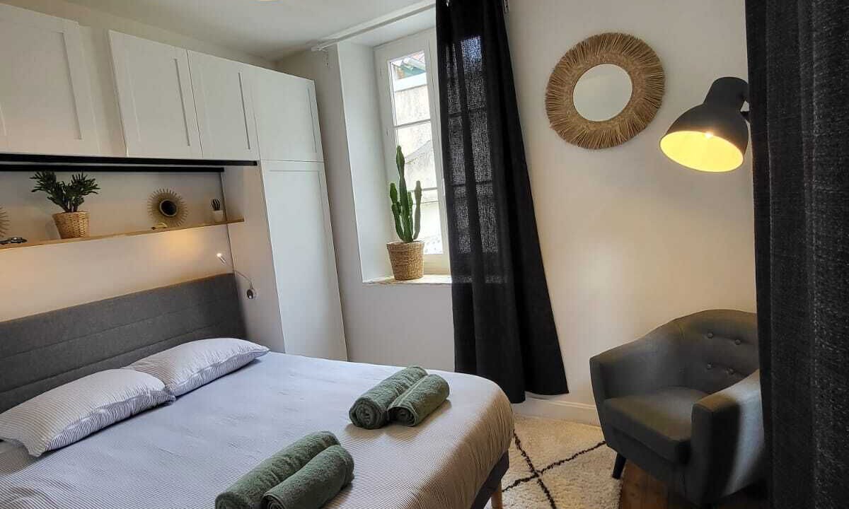 Photo of Bedroom in Centre Ville