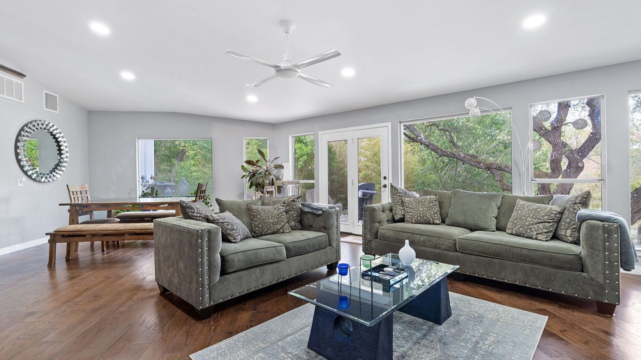 Photo of Livingroom in Manchaca