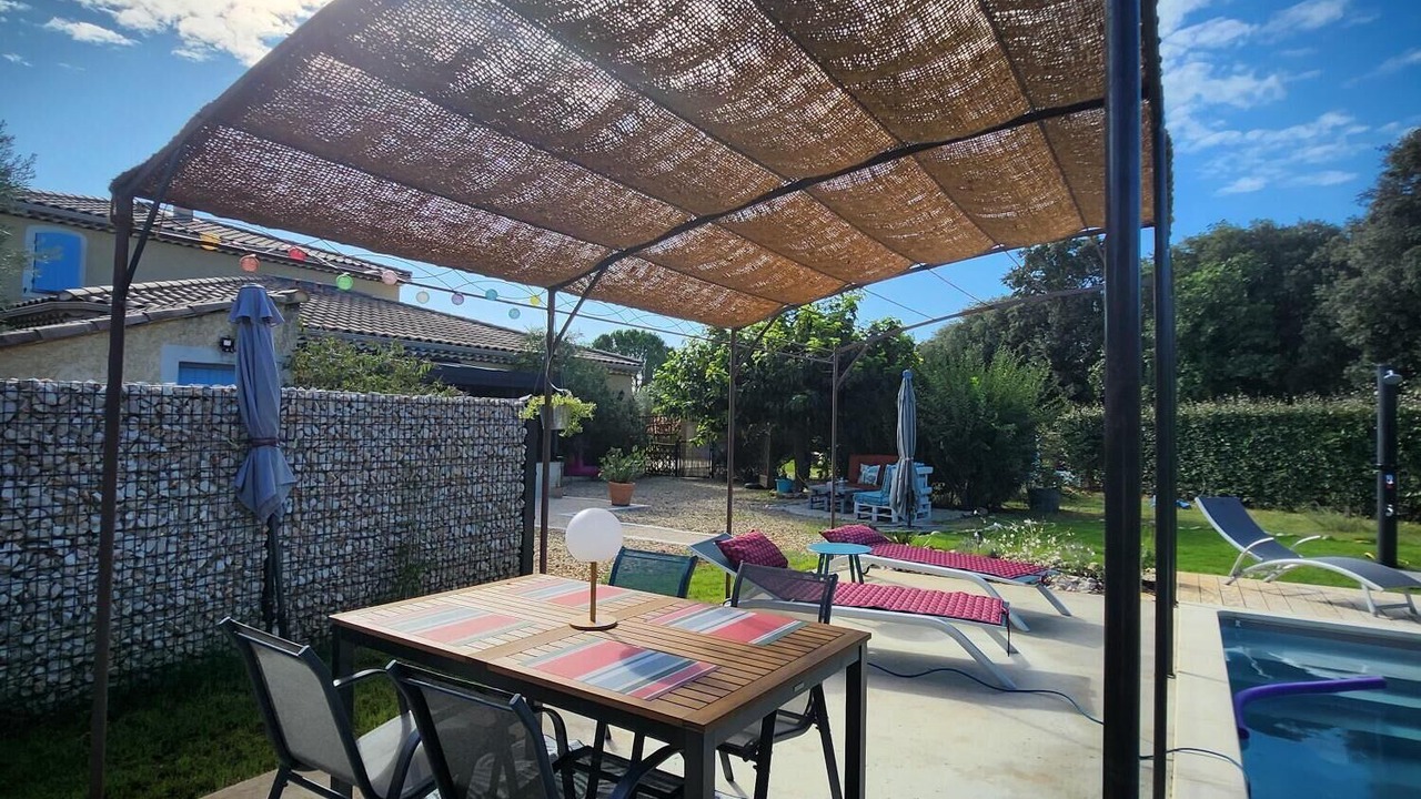 Photo of Outdoor in Suze-la-Rousse